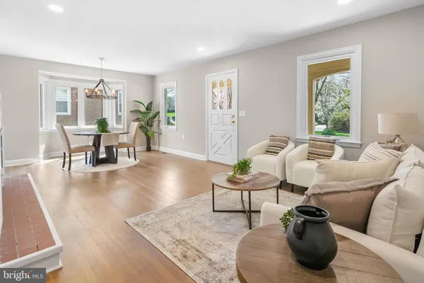 $699,000 | 918 Weatherbee Road, Baltimore, MD 21286