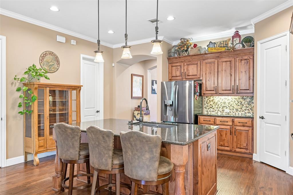 10181 Soledad Road Frisco, TX 75035 - Photo 9 of 40