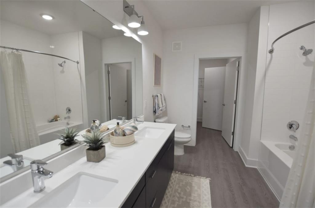 4255 Suwanee Buford Dam Road, Unit 4004202 Suwanee, GA 30024 - Photo 14 of 22