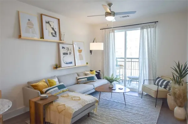 $2,280 | 4255 Suwanee Buford Dam Road, Unit 4004219, Suwanee, GA 30024