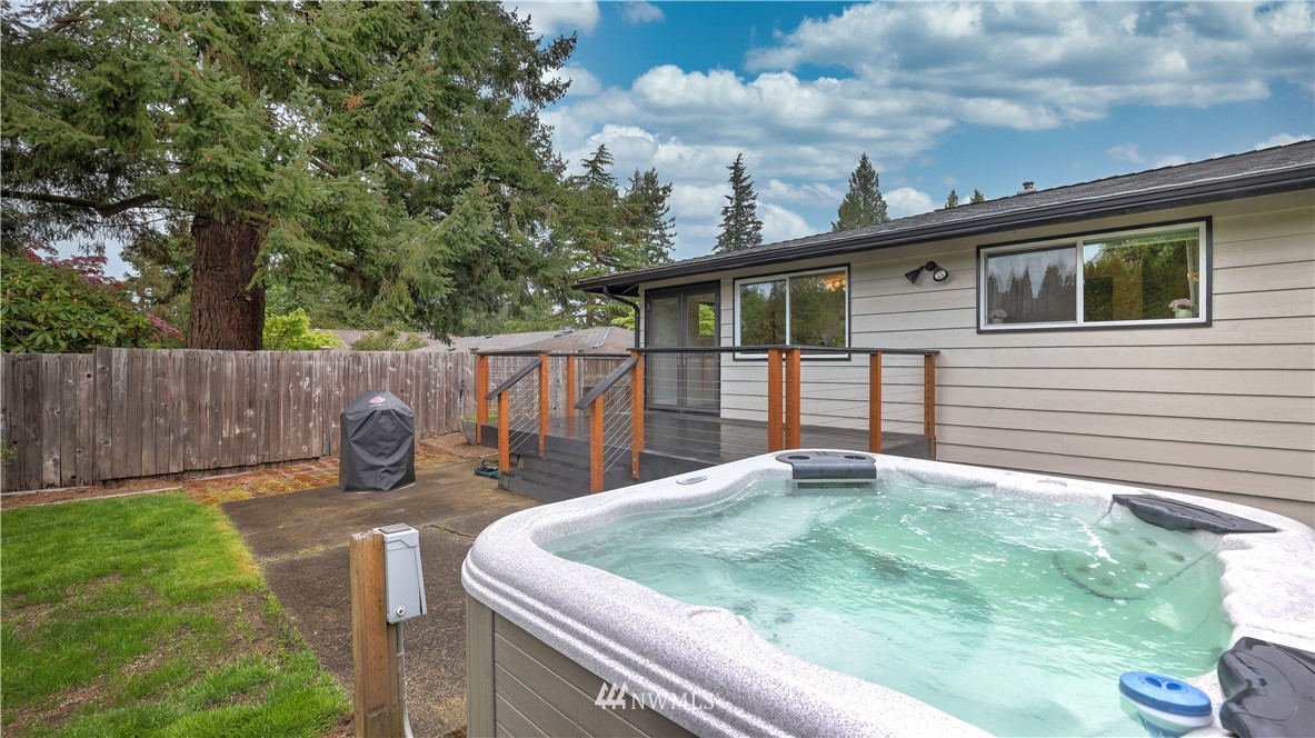 10708 Northeast 197th Street Bothell, WA 98011 - Photo 26 of 28 Gallery Image 26