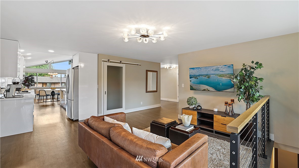 10708 Northeast 197th Street Bothell, WA 98011 - Photo 10 of 28 Gallery Image 10