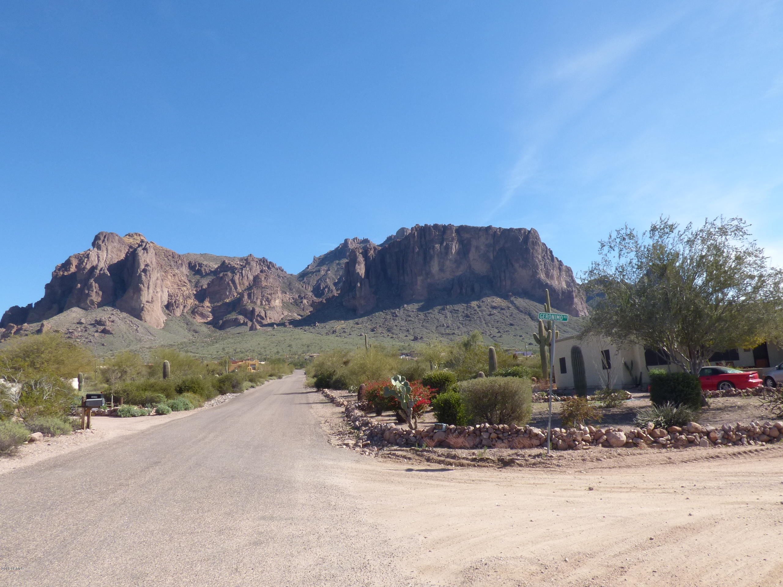 2970 North Geronimo Road Apache Junction, AZ 85119 - Photo 11 of 38 2015-01-28 12.04.55