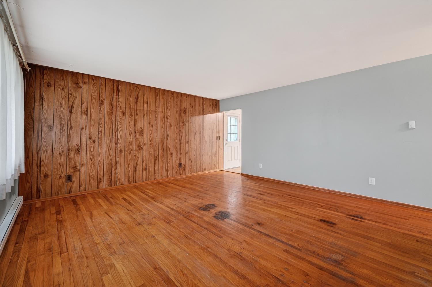 5222 Dutch Hollow Road Aurora, IN 47001 - Photo 8 of 24