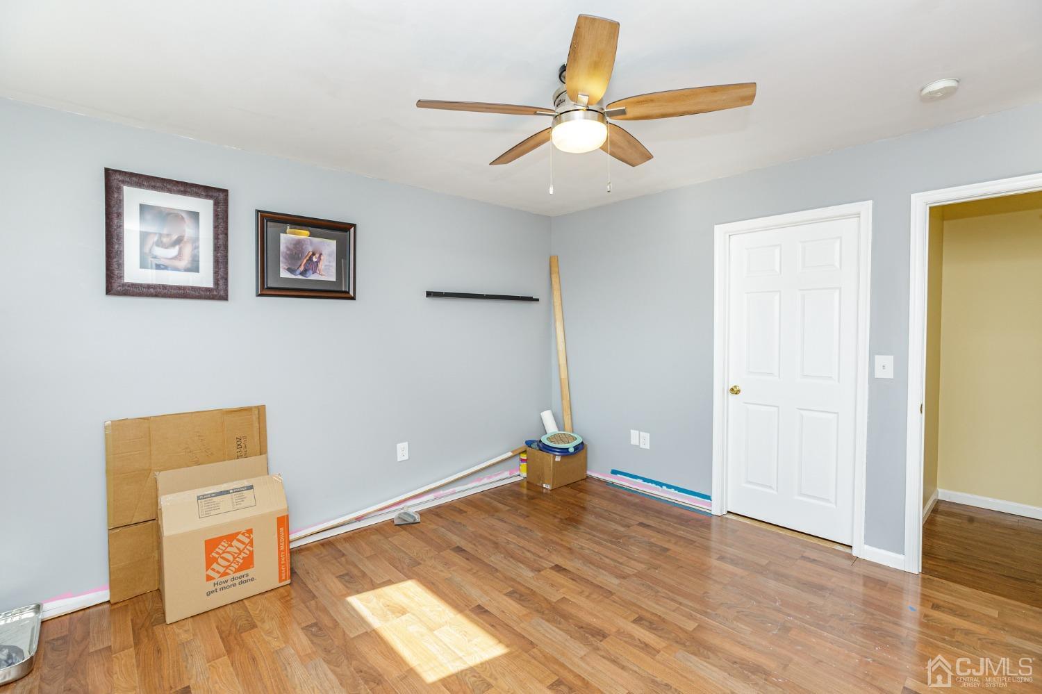 33 Constable Road Kendall Park, NJ 08824 - Photo 23 of 38 Gallery Image 23