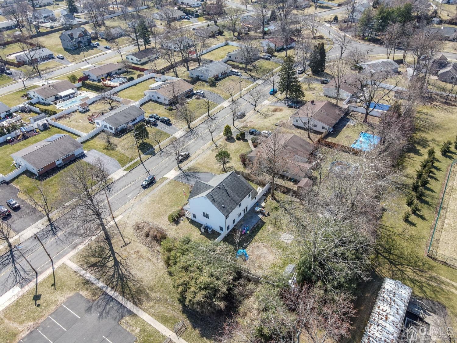 33 Constable Road Kendall Park, NJ 08824 - Photo 37 of 38 Gallery Image 37
