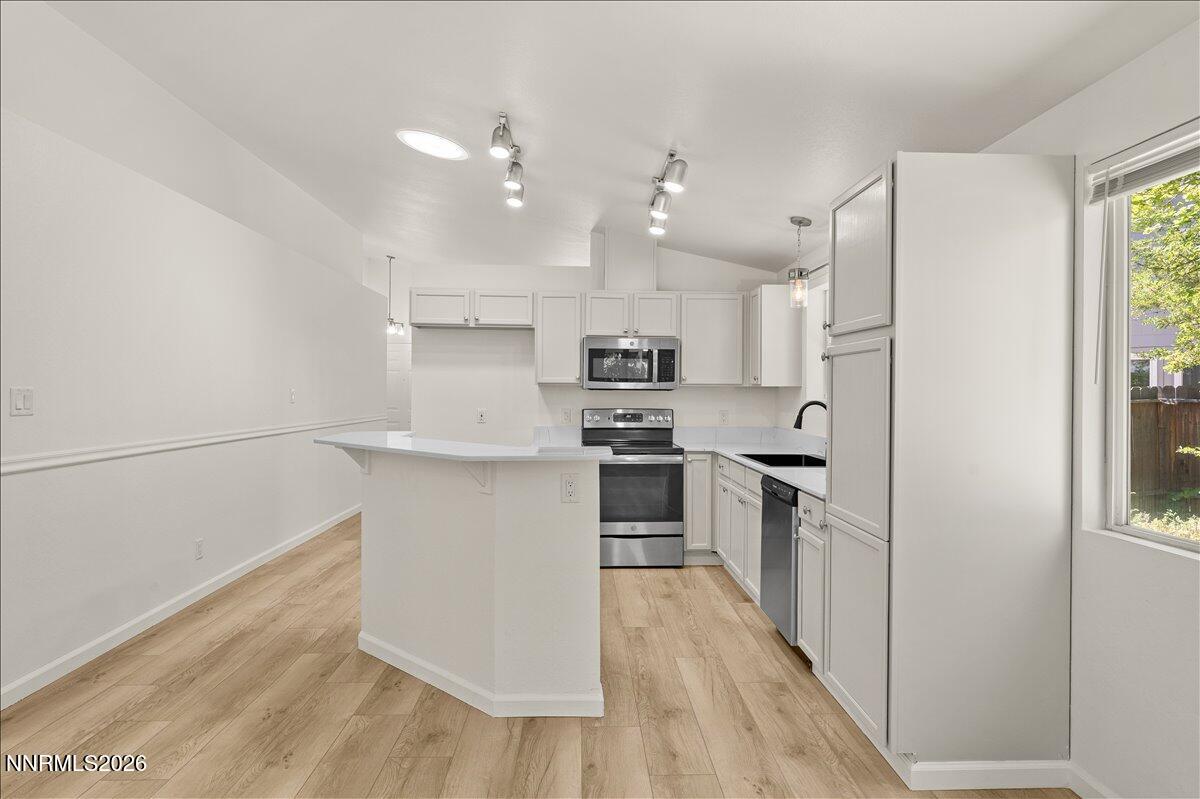 6913 Tesoro Court Reno, NV 89523 - Photo 11 of 46 12-6913 Tesoro Court Reno NV 89523 (12 o