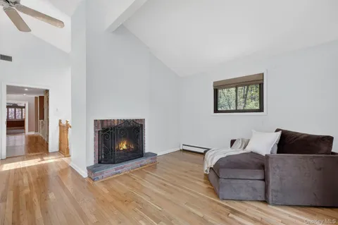 $929,000 | 37 Glengary Lane, Croton-on-Hudson, NY 10520
