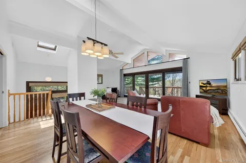 $929,000 | 37 Glengary Lane, Croton-on-Hudson, NY 10520