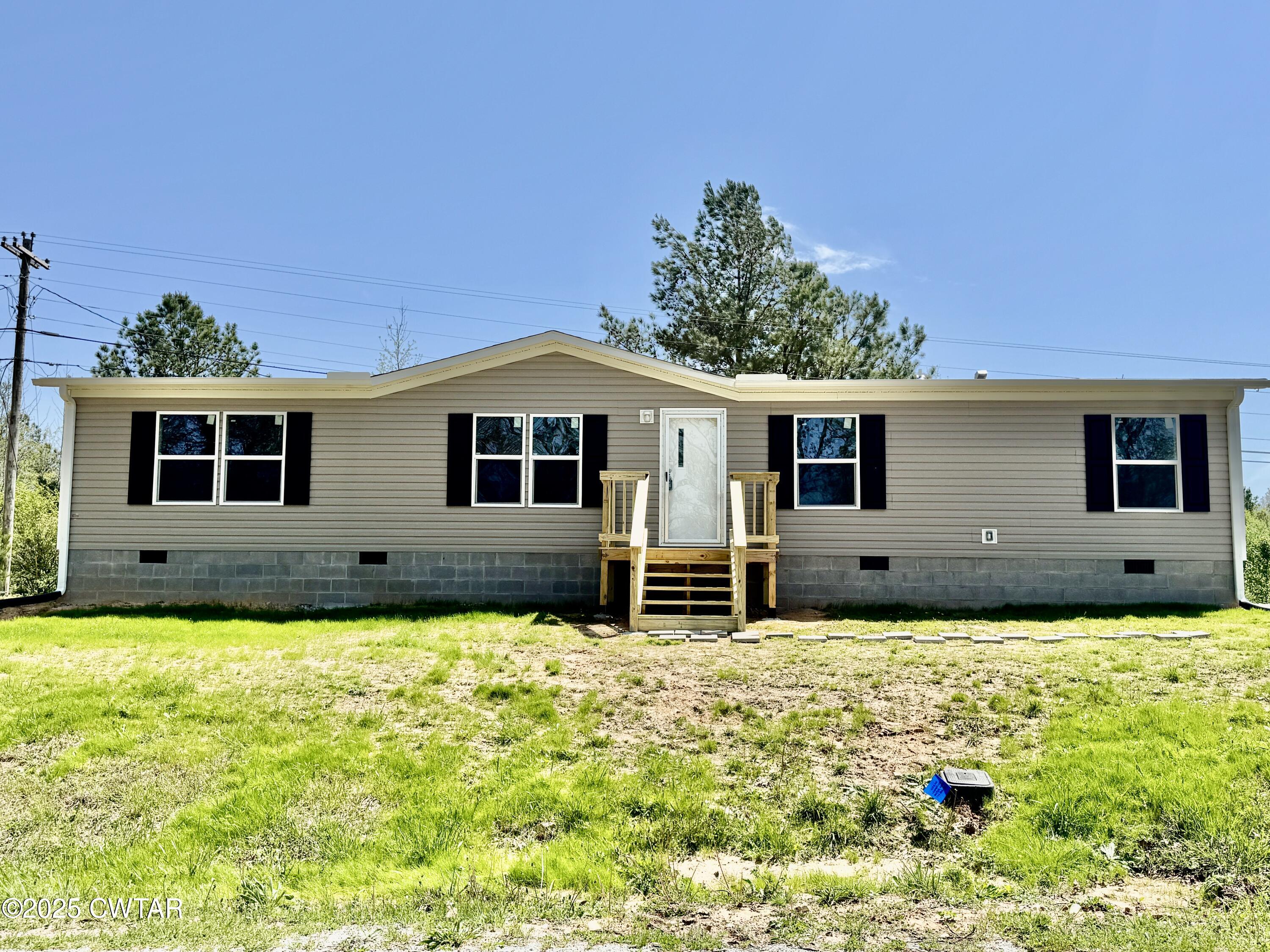 398 Presley Road Lexington, TN 38351 - Photo 5 of 40 IMG_4056