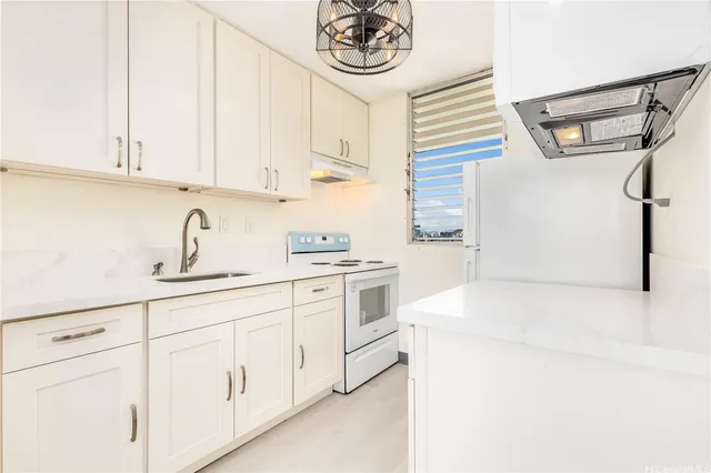 $1,975 | 1025 Kalo Place, Unit 1204, Honolulu, HI 96826