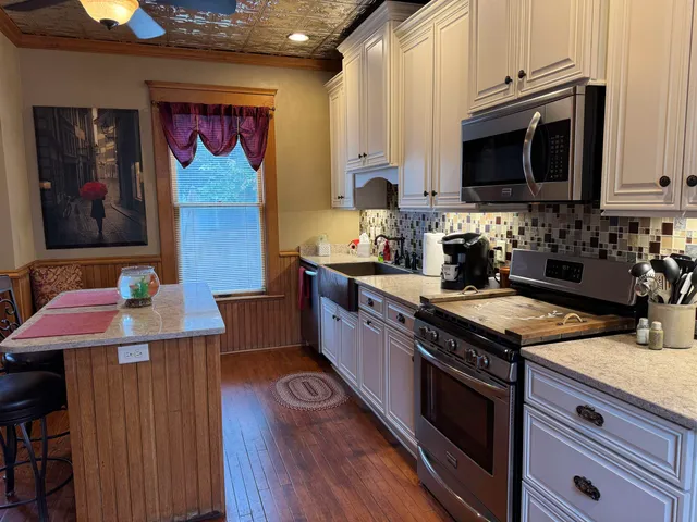 $264,900 | 621 Prospect Avenue, Janesville, WI 53545