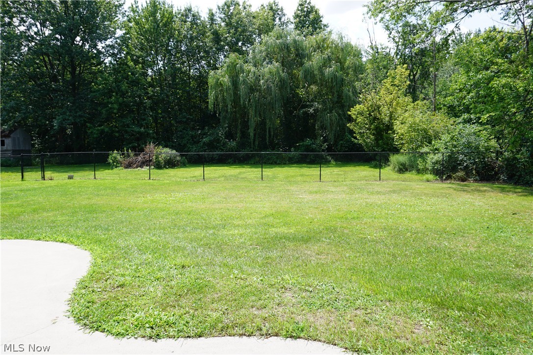 37455 Chester Road Avon, OH 44011 - Photo 3 of 29 Gallery Image 3