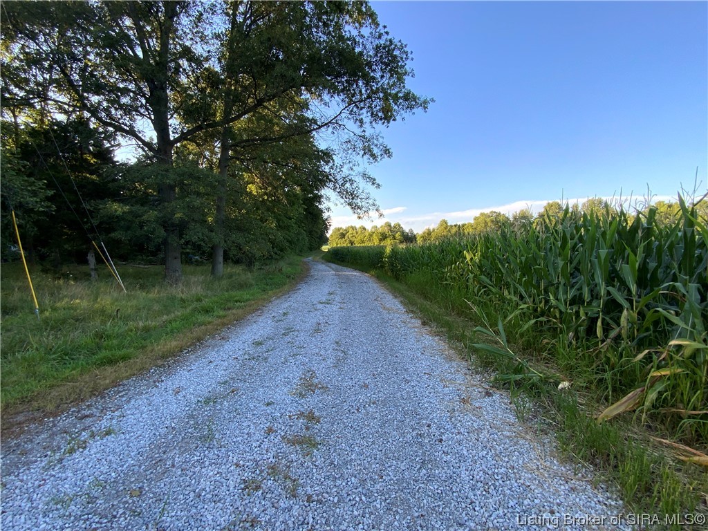 6916 North County Line Road Scottsburg, IN 47170 - Photo 2 of 12