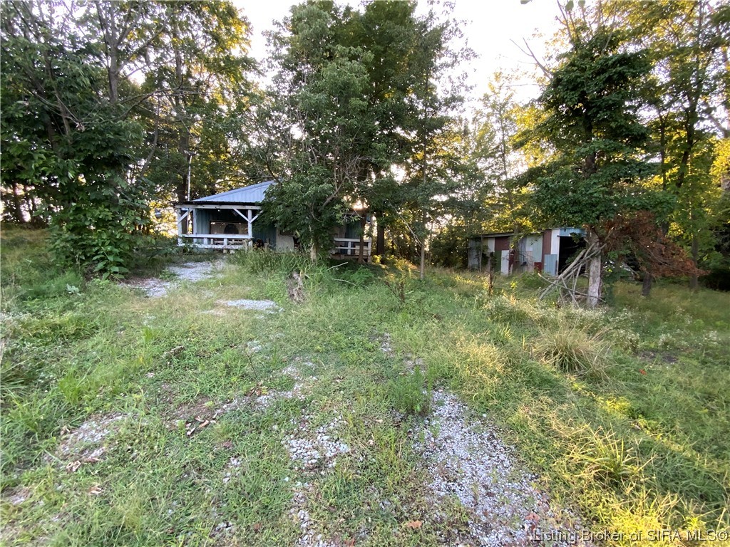 6916 North County Line Road Scottsburg, IN 47170 - Photo 3 of 12