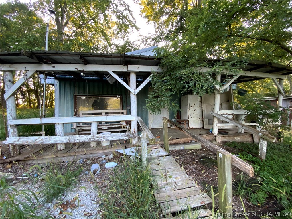 6916 North County Line Road Scottsburg, IN 47170 - Photo 4 of 12