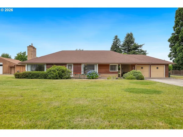 $639,000 | 617 North Knights Bridge Road, Canby, OR 97013