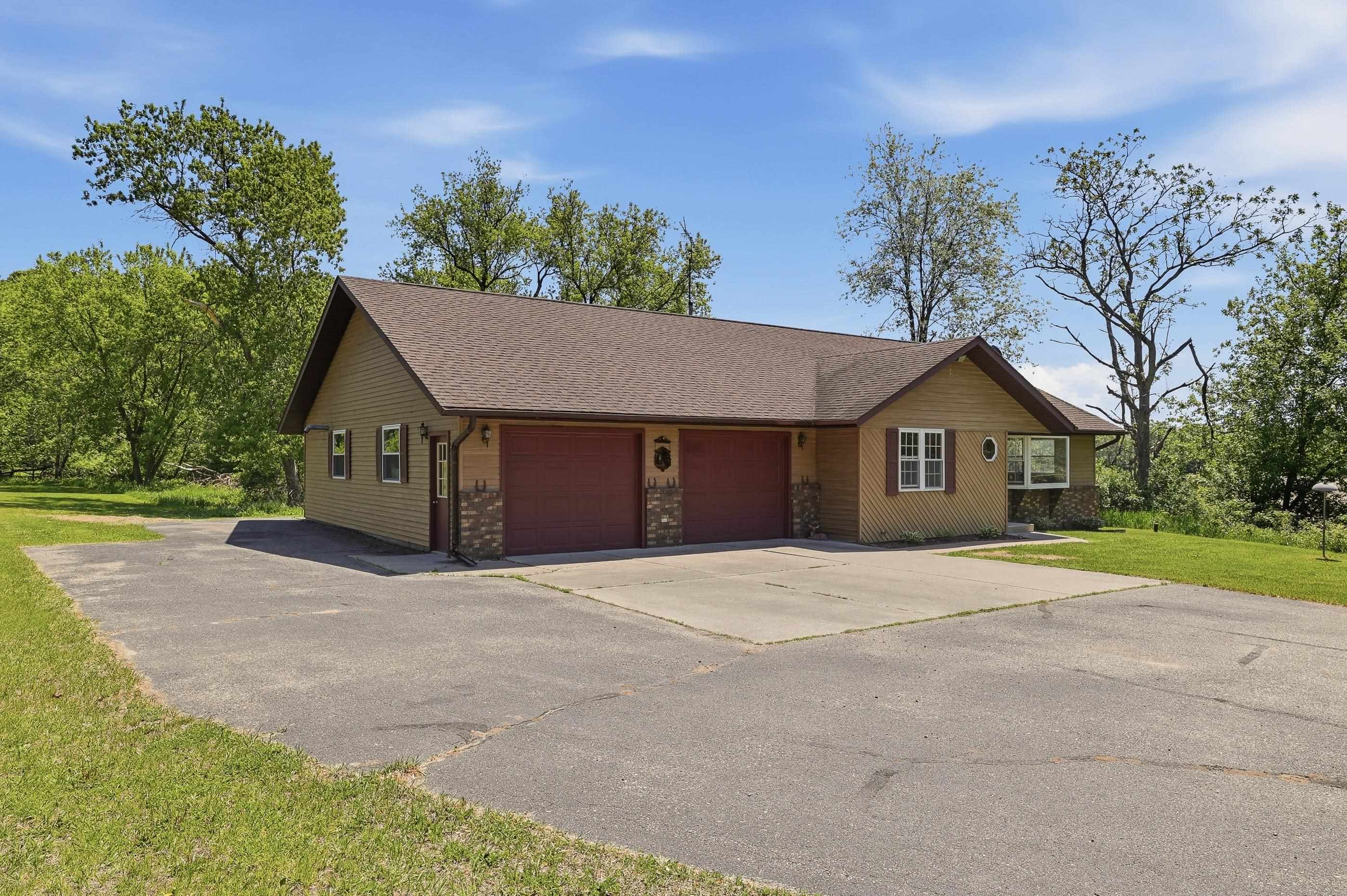 1957 County Rd T Amherst Junction, WI 54407 - Photo 3 of 60
