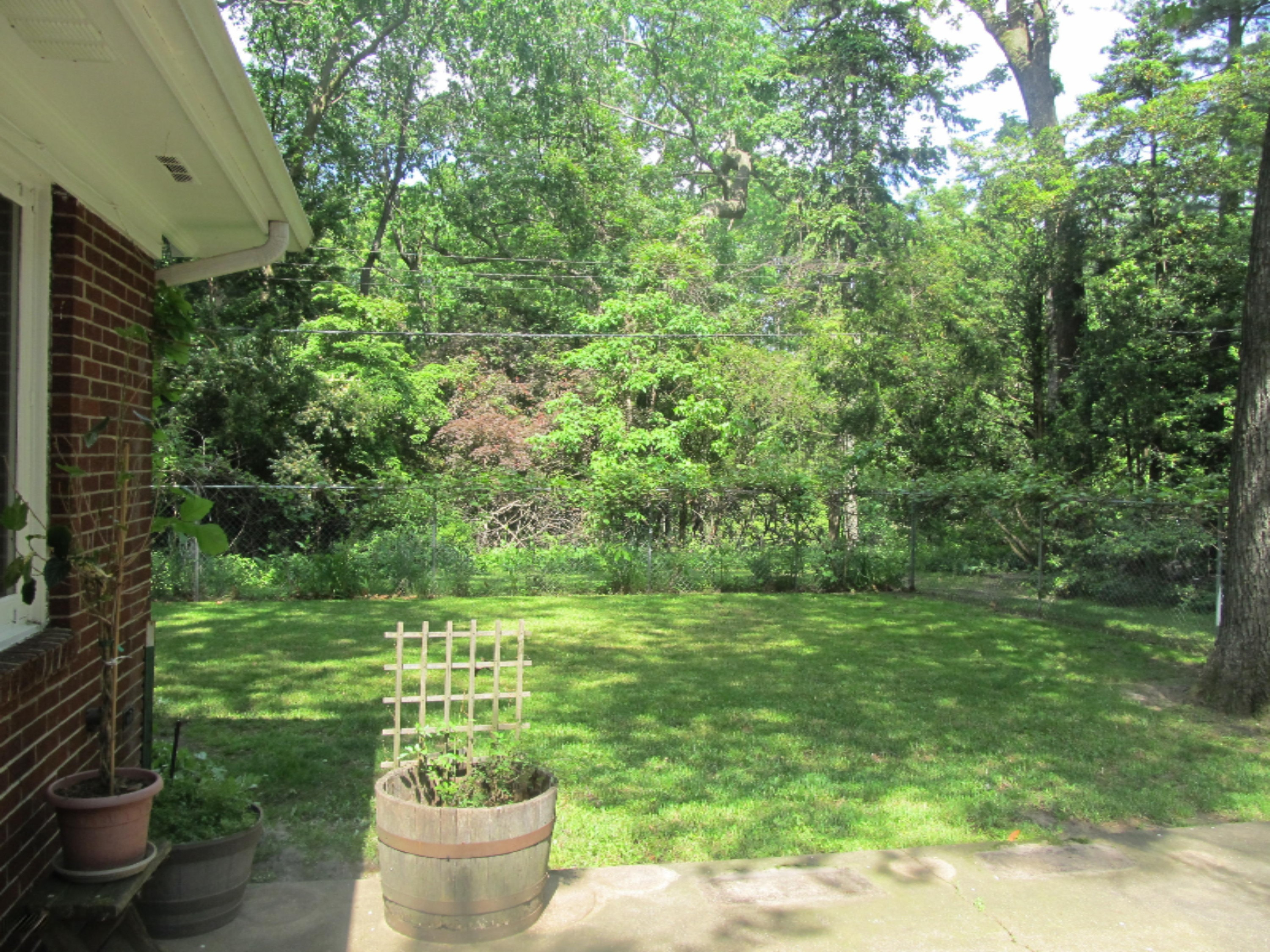 1287 Seneca Road Benton Harbor, MI 49022 - Photo 6 of 19 1287_6