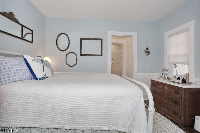 2 Maysenger Road Mahwah, NJ 07430 - Photo 14 of 28