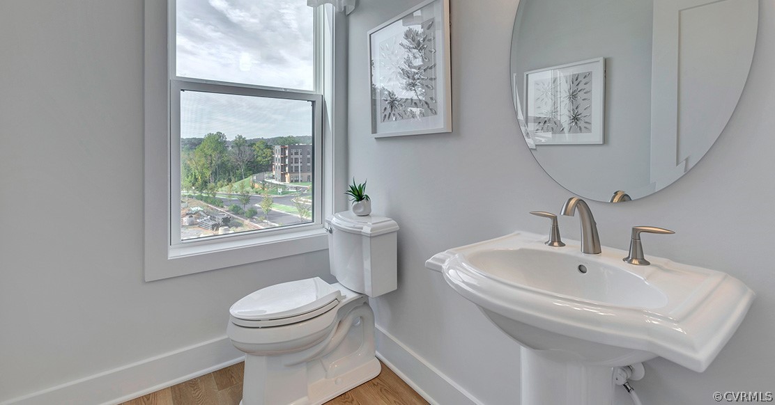 200 Brattice Drive Midlothian, VA 23114 - Photo 14 of 35 a bathroom with a toilet a sink and a window