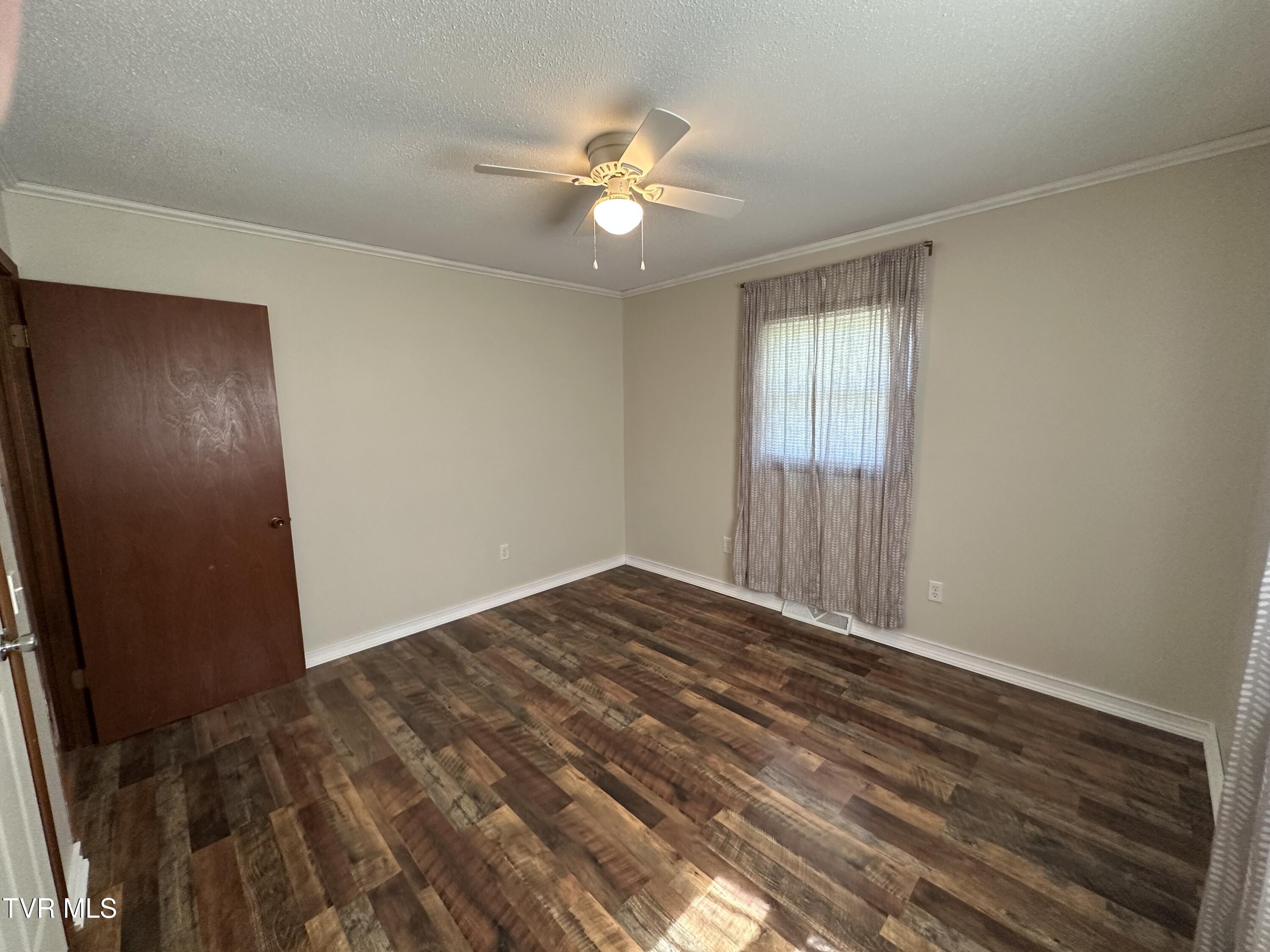 106 Buffalo Court Erwin, TN 37650 - Photo 17 of 20 Bedroom 2