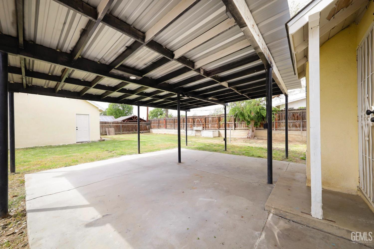 Undisclosed Address Bakersfield, CA 93305 - Photo 19 of 23