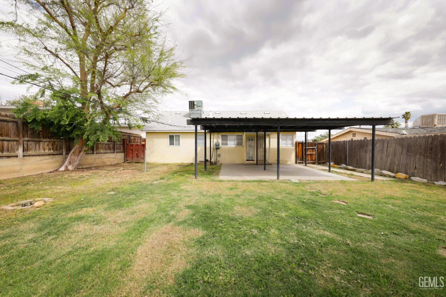 Undisclosed Address Bakersfield, CA 93305 - Photo 21 of 23