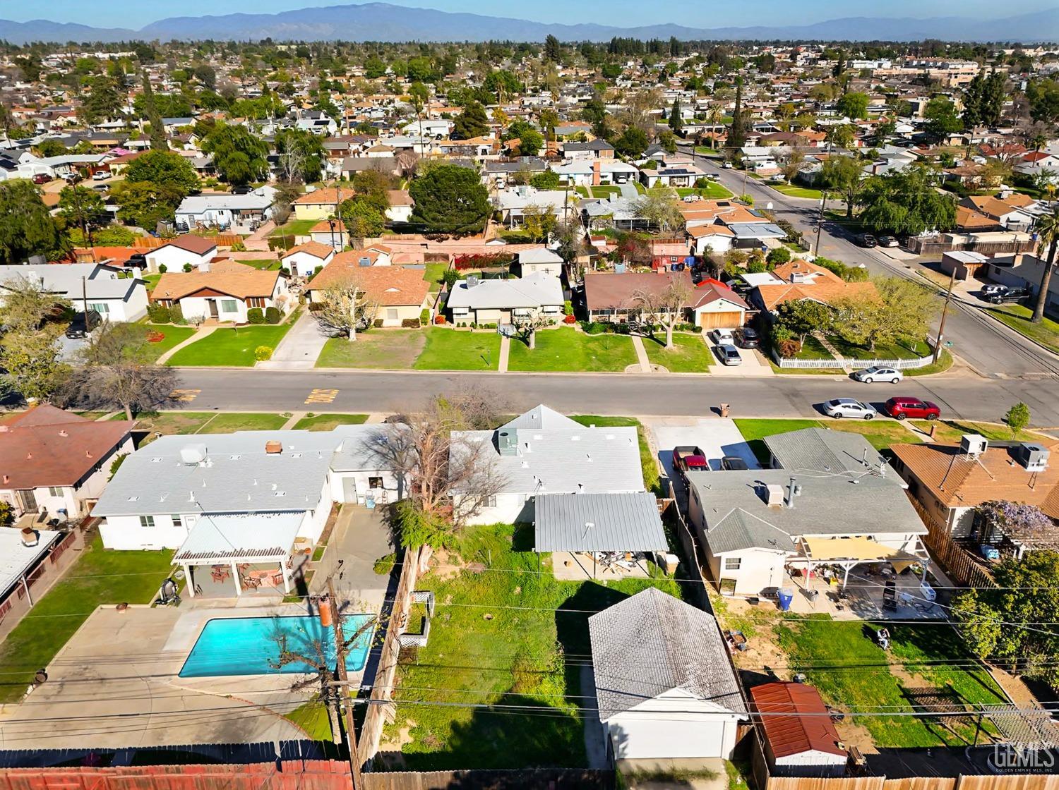 Undisclosed Address Bakersfield, CA 93305 - Photo 4 of 23