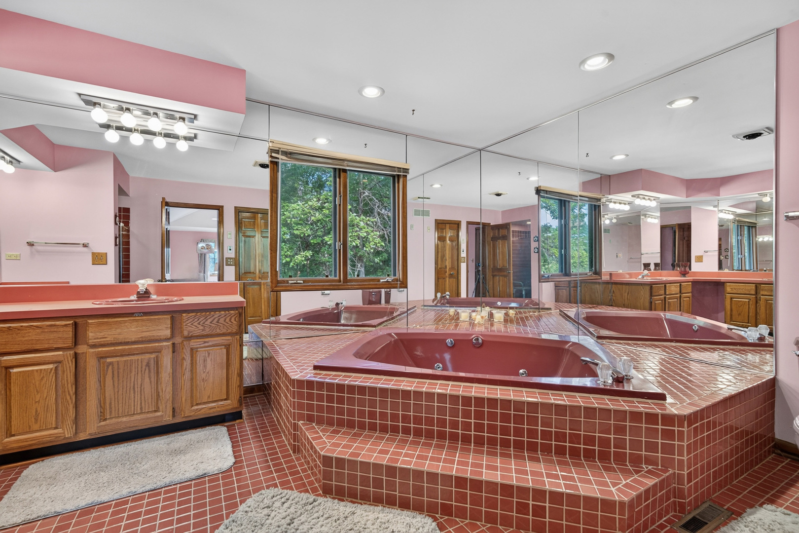 570 Ellsworth Avenue Addison, IL 60101 - Photo 16 of 31