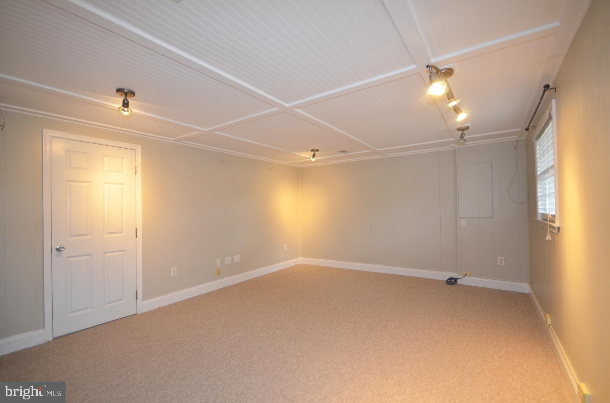 7368 Brett Road Easton, MD 21601 - Photo 19 of 24 Family Room