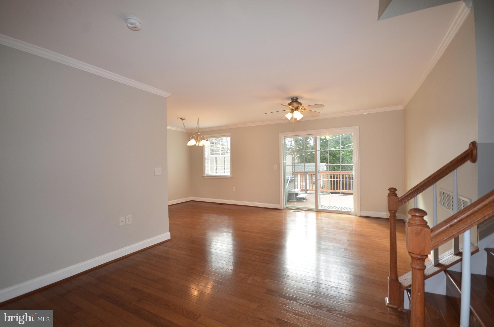 7368 Brett Road Easton, MD 21601 - Photo 3 of 24 Living Room