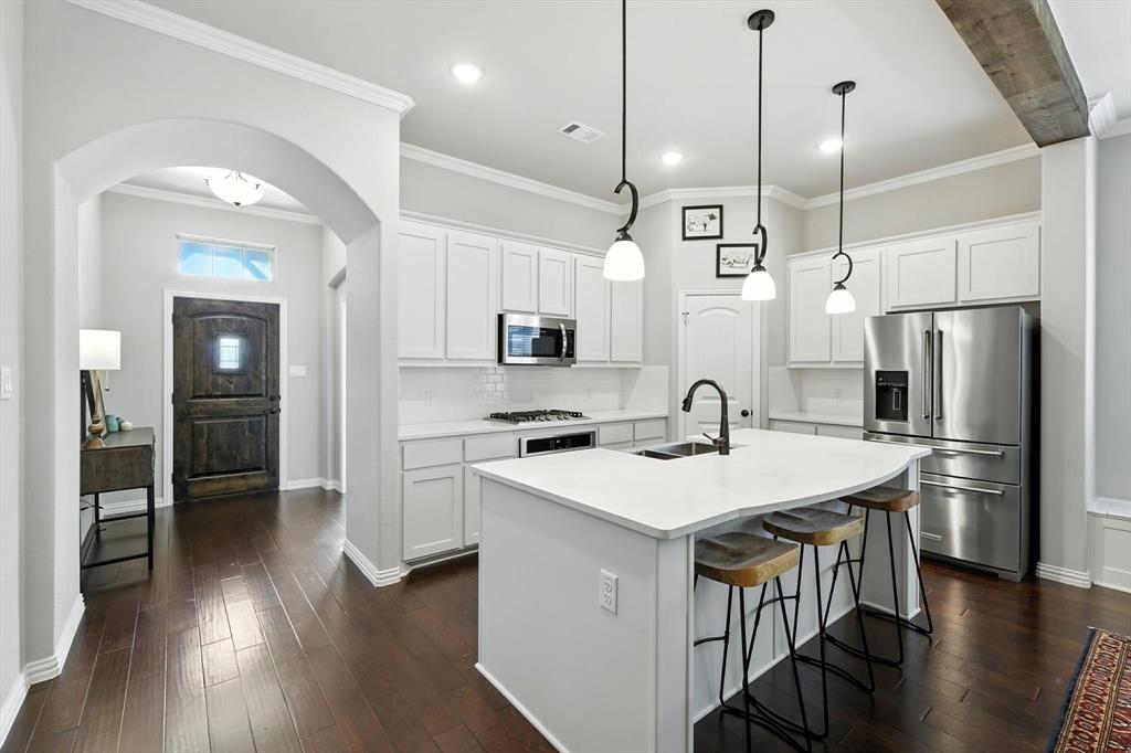 7425 Bellingham Road Fort Worth, TX 76179 - Photo 3 of 33