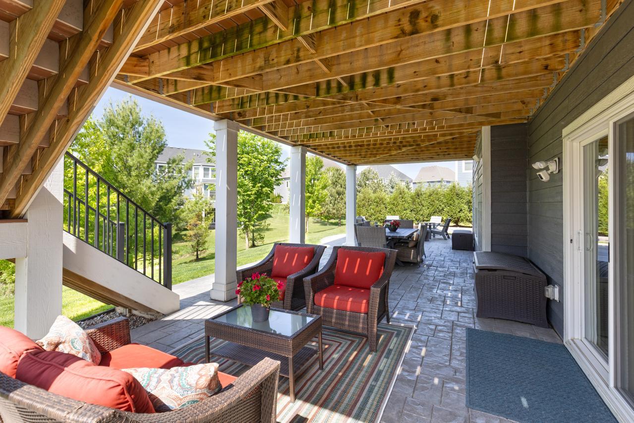 16920 Reeder Ridge Eden Prairie, MN 55347 - Photo 63 of 74 Gallery Image 63