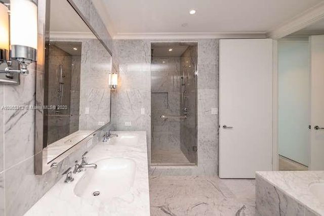 a view of an outdoor space and a yard