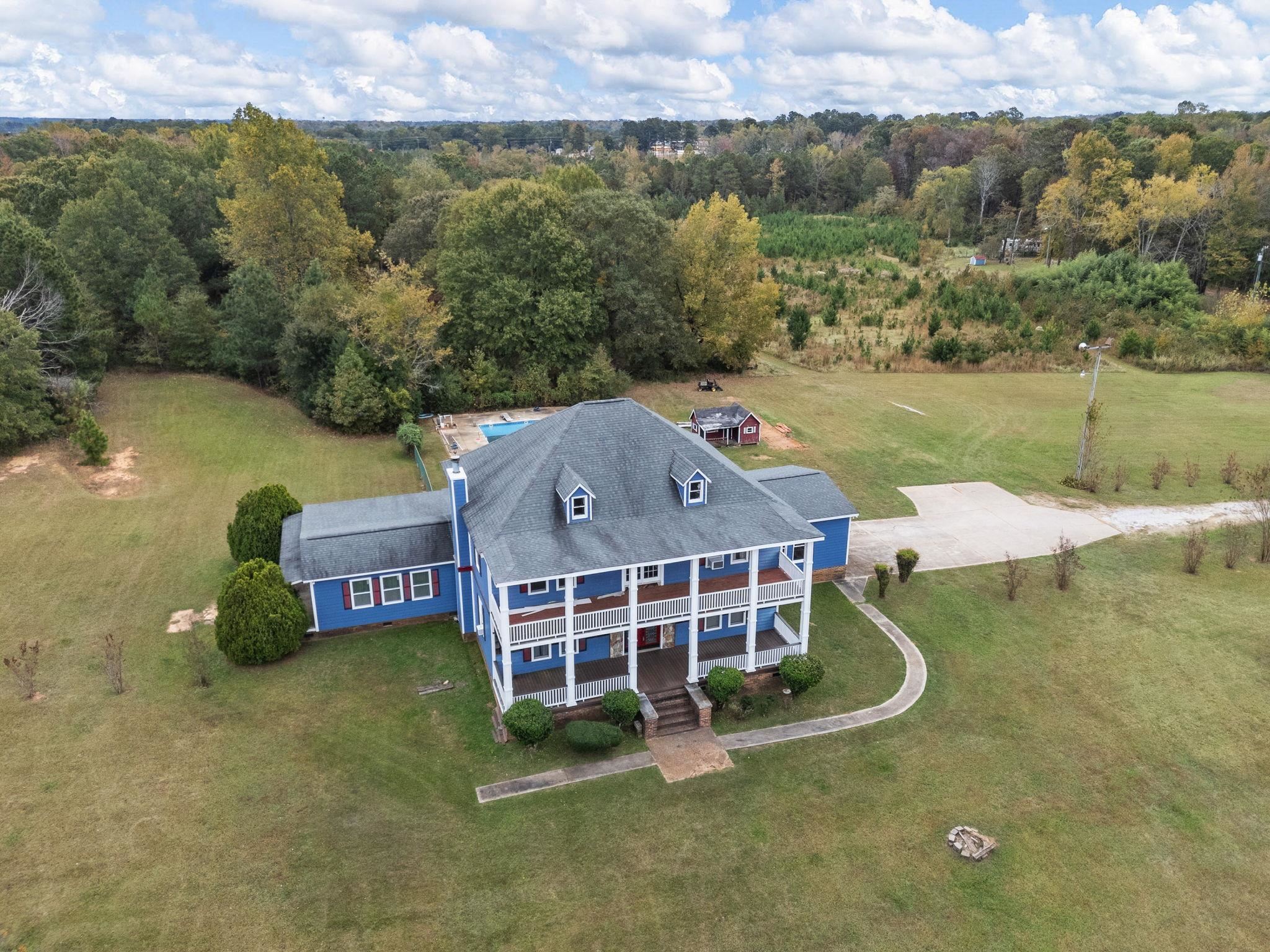 11280 Highway 56 Clinton, SC 29325 - Photo 2 of 50