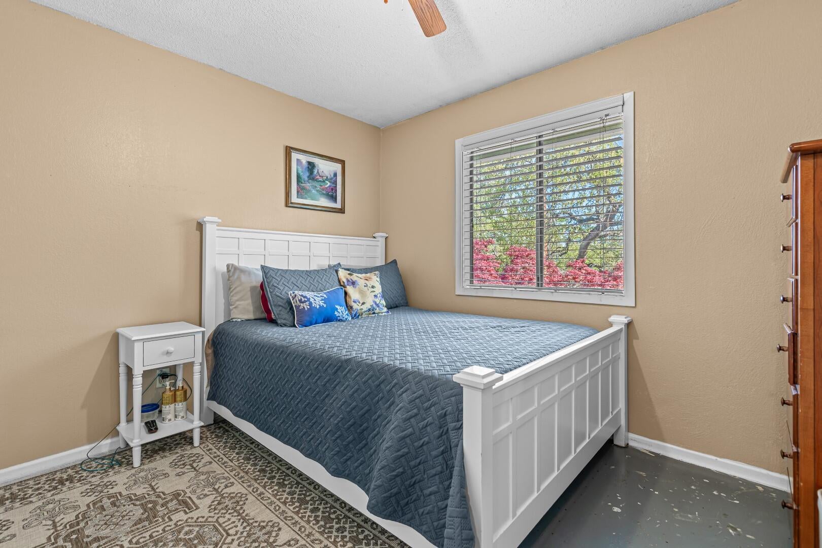 7681 Rapp Lane Talent, OR 97540 - Photo 21 of 35 9R9A7181