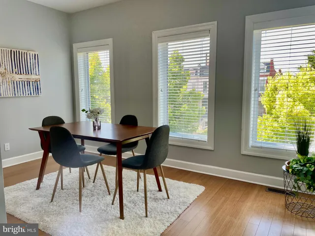 $999,000 | 927 12th Street Northeast, Washington, DC 20002