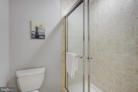 $999,000 | 927 12th Street Northeast, Washington, DC 20002