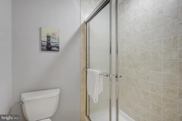 $999,000 | 927 12th Street Northeast, Washington, DC 20002