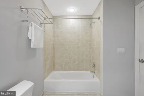 $999,000 | 927 12th Street Northeast, Washington, DC 20002