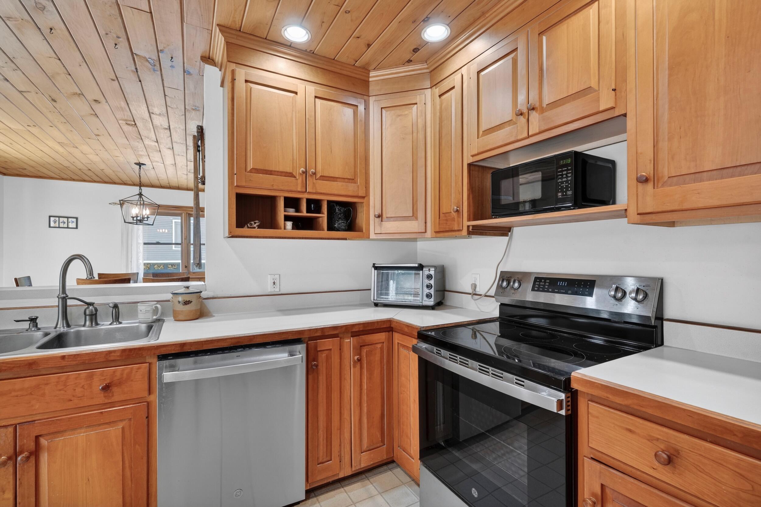 44 Jeffrey Road Minot, ME 04258 - Photo 14 of 113 10_44jeffrey-5