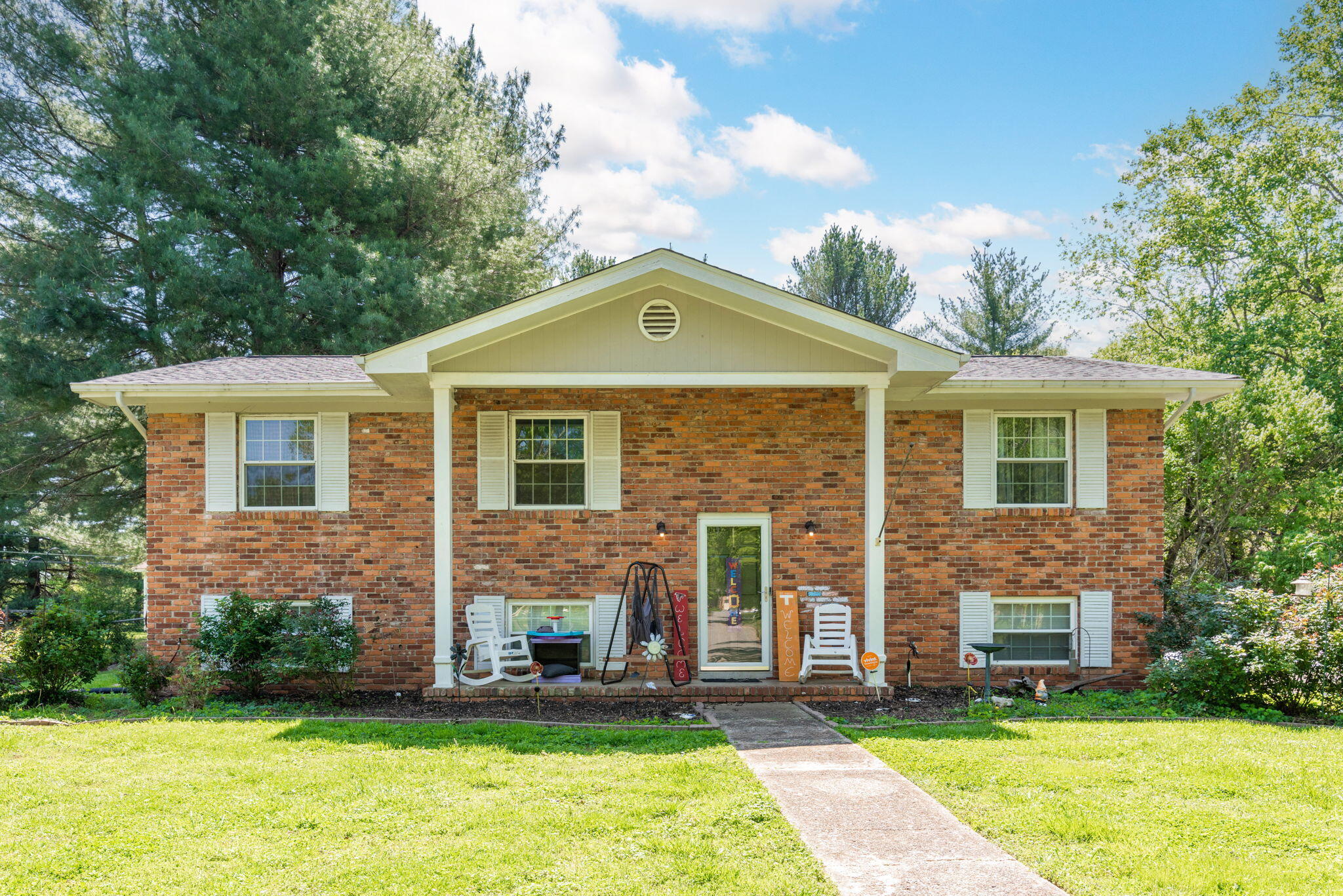 7333 Sterling Road Hixson, TN 37343 - Photo 1 of 30 1-web-or-mls-DSC_4510 copy