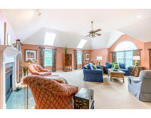 8 Molly Road Andover, MA 01810 - Photo 15 of 29 Gallery Image 15