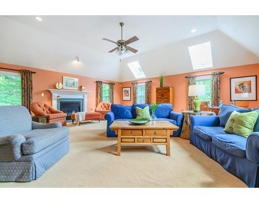 8 Molly Road Andover, MA 01810 - Photo 16 of 29 Gallery Image 16