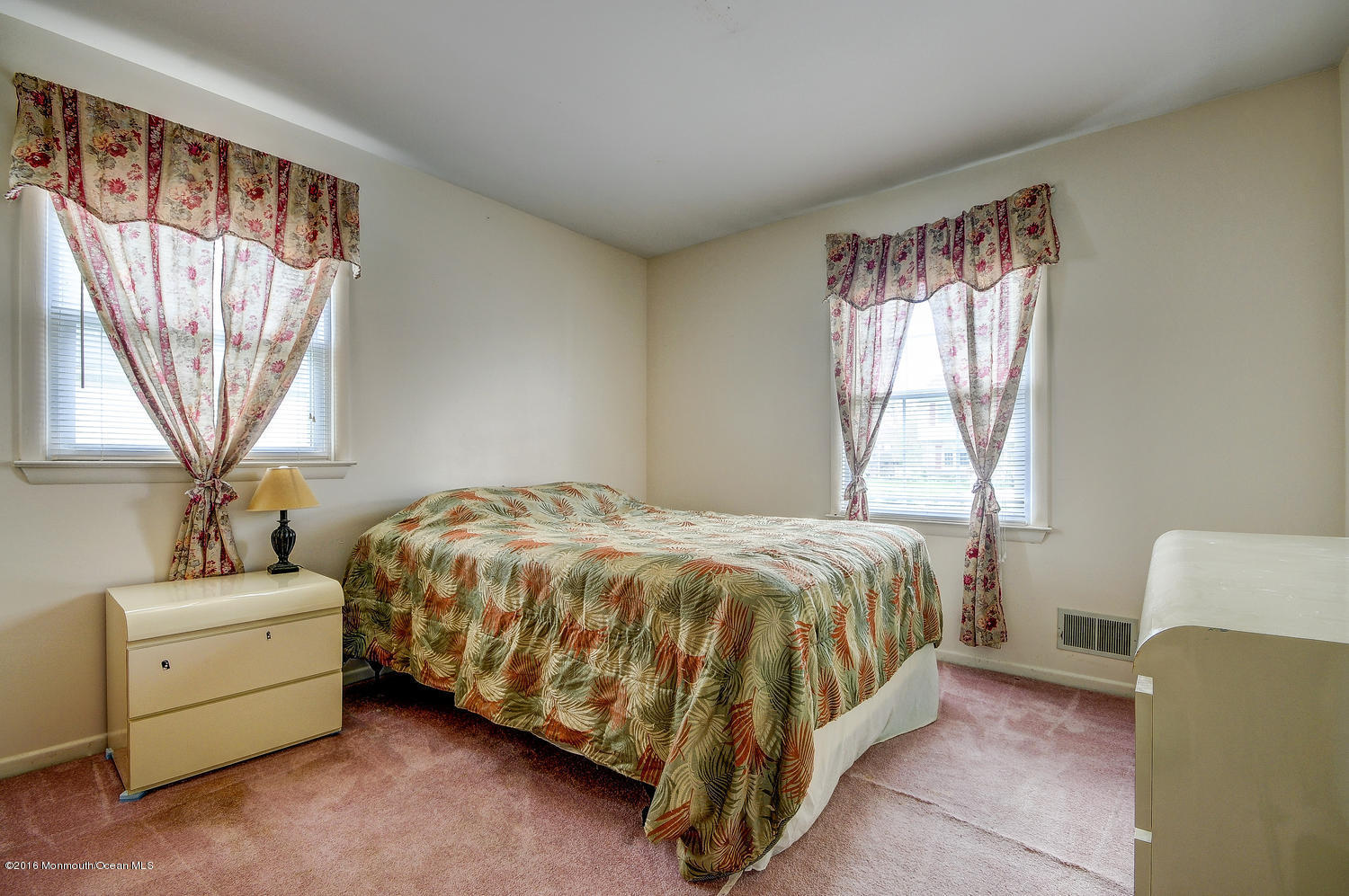 15 Emory Street Howell, NJ 07731 - Photo 17 of 23 15 Emory St Ramtown NJ 07731-large-017-2