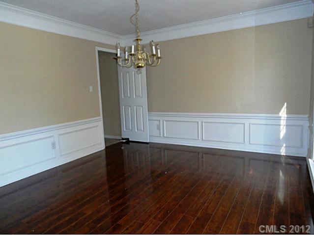 8033 Hunley Ridge Road Matthews, NC 28104 - Photo 5 of 11 Gallery Image 5