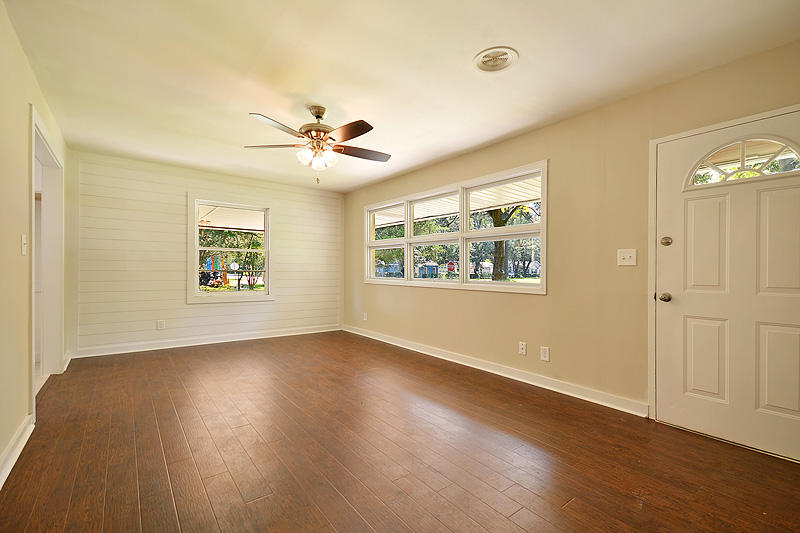 1202 Hawthorne Road Hanahan, SC 29410 - Photo 7 of 22 DSC_0272_DSC_0273-copy