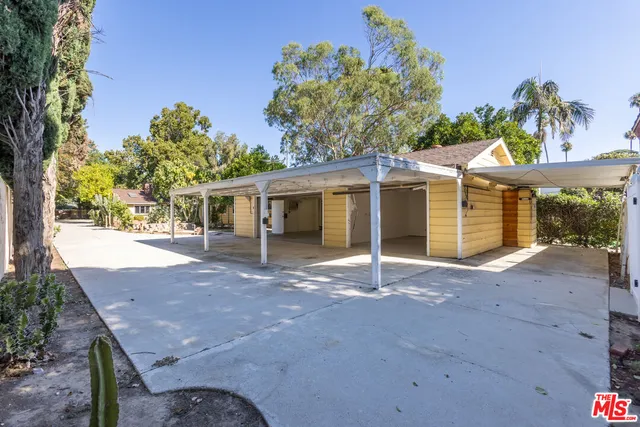 $1,349,000 | 7225 Forbes Avenue, Lake Balboa, CA 91406