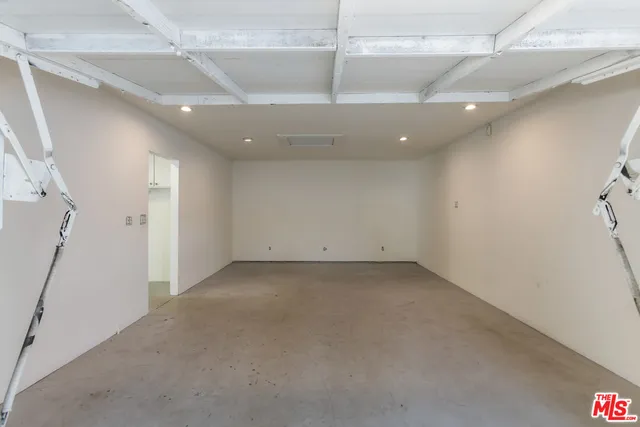 $1,349,000 | 7225 Forbes Avenue, Lake Balboa, CA 91406